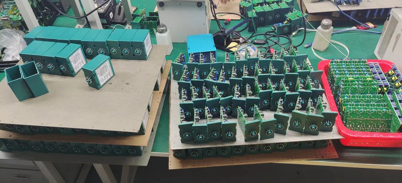Shenzhen Jutai Comm Co., Ltd. dây chuyền sản xuất
