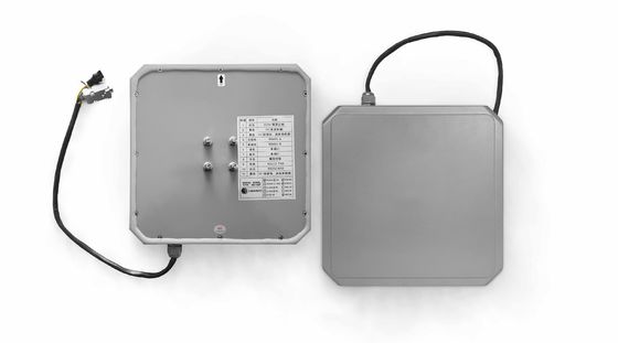 Máy đọc RFID UHF với tần số 902-928MHz/860-868MHz, khoảng cách đọc 9m và chống nước IP65 để kiểm soát truy cập